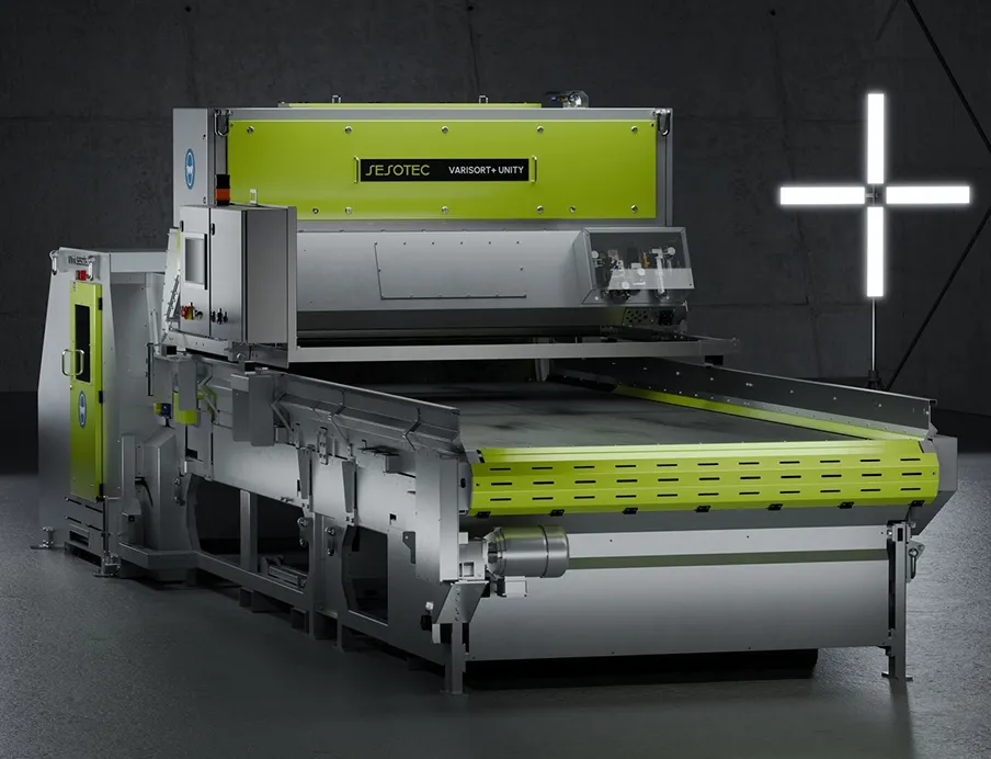 PET-Recycling: Durch Einsatz der neuen „OBJECT-AI“-Technologie ist es mit dem neue Sortiersystem von Sesotec möglich, speziell lebensmitteltaugliches PET von anderen Verpackungen zuverlässig abzutrennen