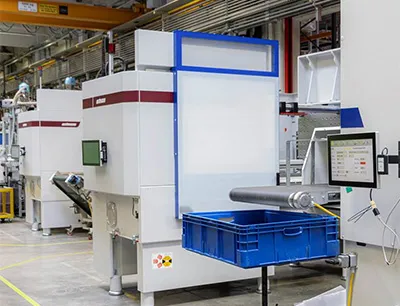 Smartpower Maschinen in Insider Ausführung mit Wittmann Linearrobotern