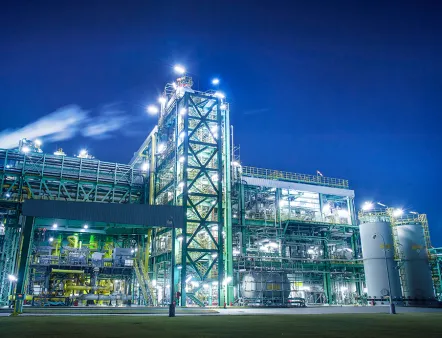 Im Rahmen der Absichtserklärung wollen Covestro und Fertiglobe kurzfristige Lieferungen von kohlenstoffarmem oder grünem Ammoniak an Covestro-Standorte in China (wie hier in Shanghai) und den Vereinigten Staaten prüfen