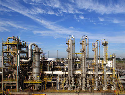 Lanxess übernimmt Emerald Kalama Chemical mit rund 470 Mitarbeitenden und drei Produktionsstandorten, u.a. Rotterdam