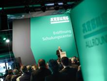 Am Freitag, 6. März 2020 eröffnete Arburg mit 170 Gästen aus der Region feierlich sein Schulungscenter