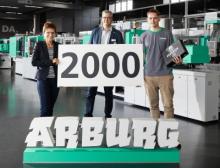 Arburg begrüßt den 2.000sten Auszubildenden des Unternehmens